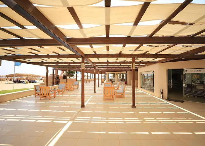 Shams Курортный комплекс 4*
