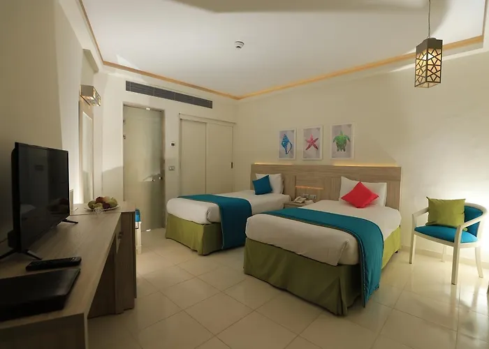 Shams Курортный комплекс 4*
